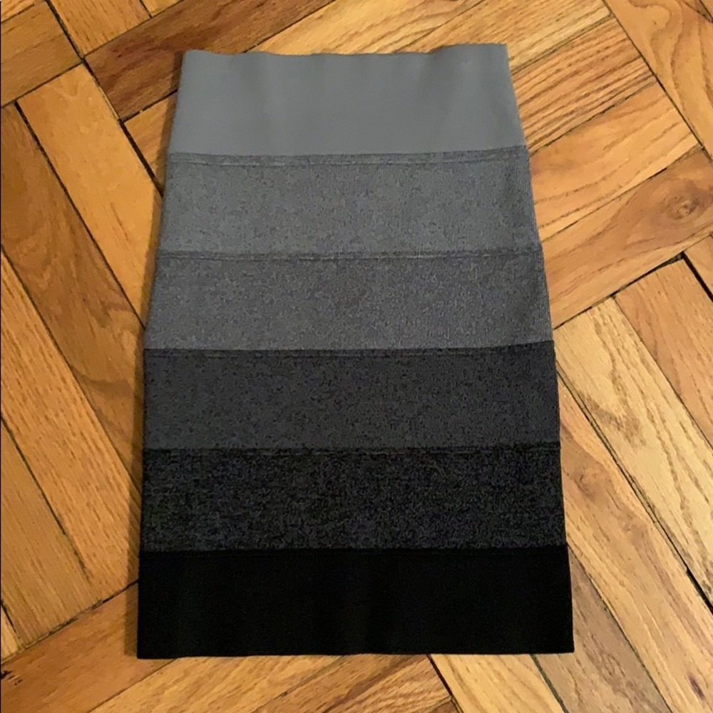 BCBG Max Azria black and gray ombré bandage skirt
